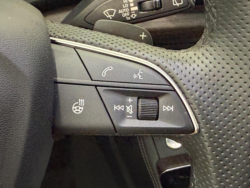 Audi Q5 Vehicle Image 16