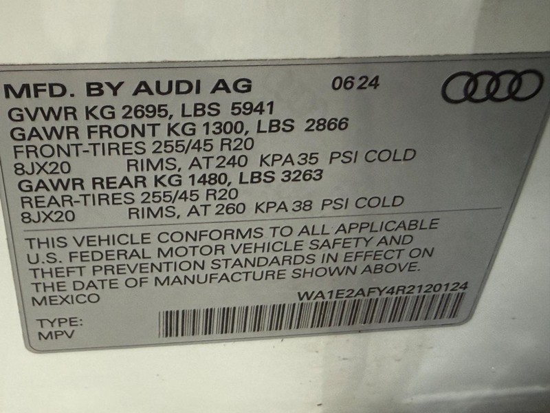 Audi Q5 Vehicle Image 22