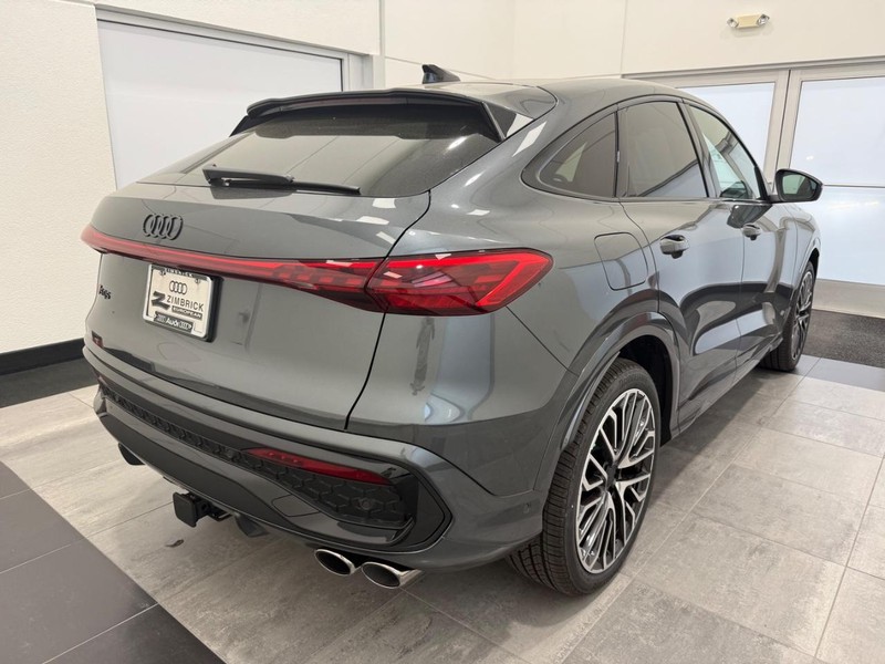 Audi SQ5 Sportback Vehicle Image 2