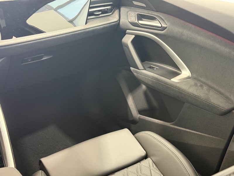 Audi SQ5 Sportback Vehicle Image 9