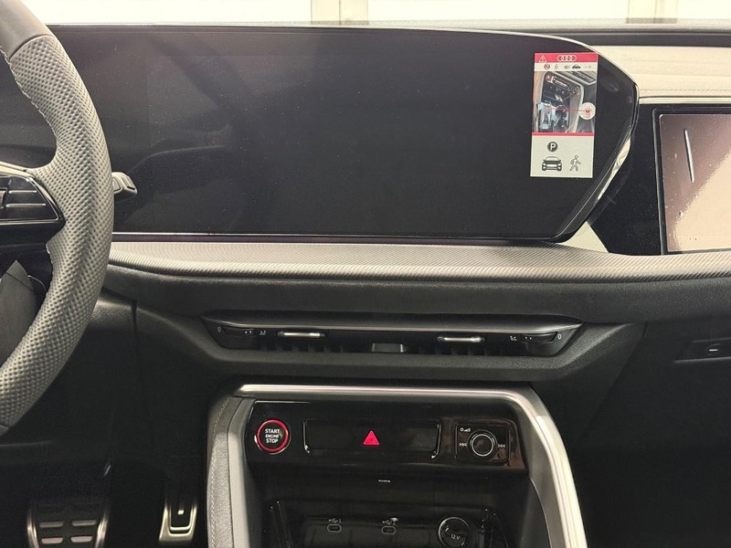 Audi SQ5 Vehicle Image 6