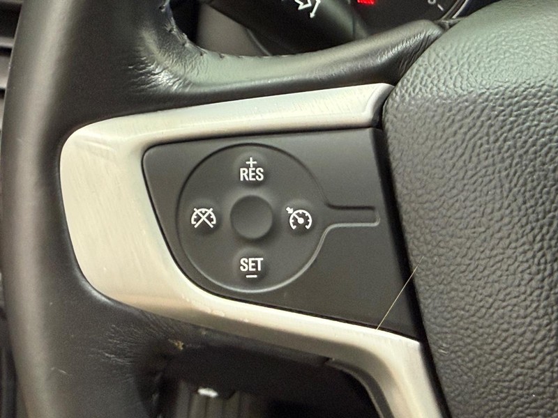 GMC Terrain Vehicle Image 14