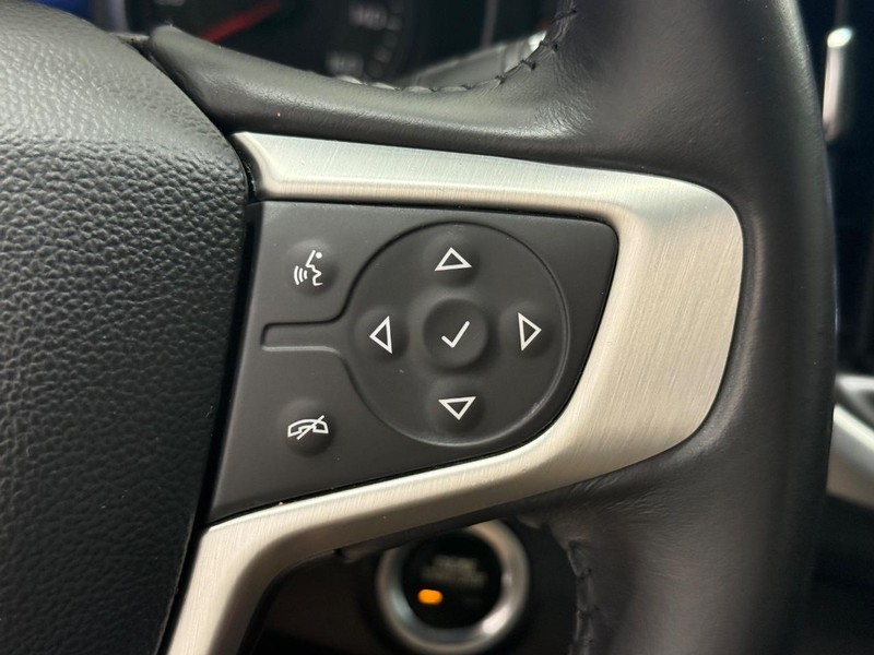 GMC Terrain Vehicle Image 15
