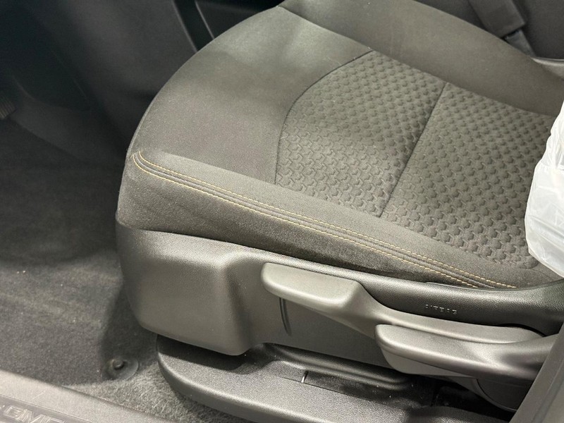 GMC Terrain Vehicle Image 19