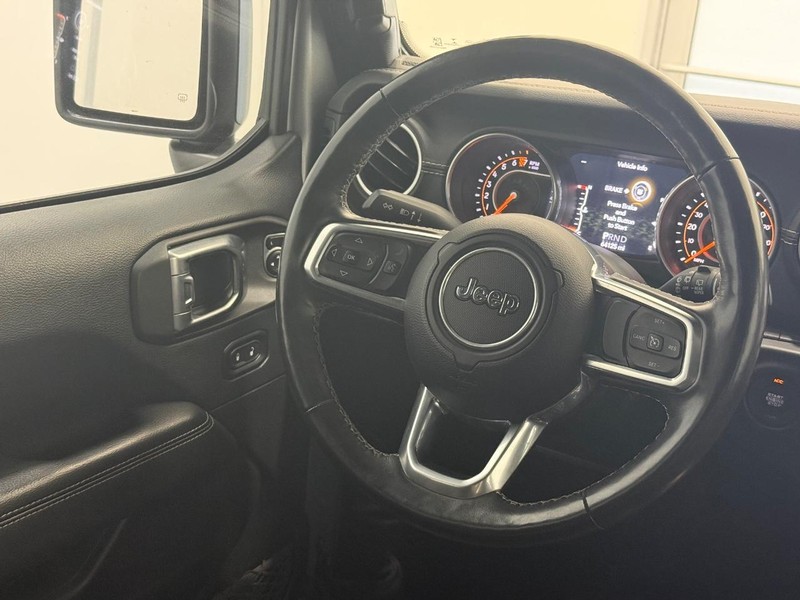 Jeep Wrangler Unlimited Vehicle Image 12