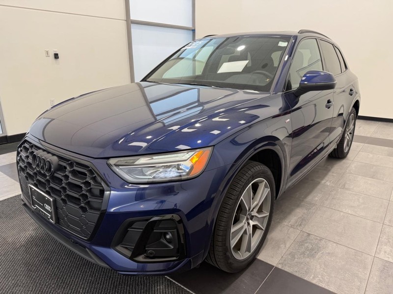 Audi Q5 Vehicle Image 6