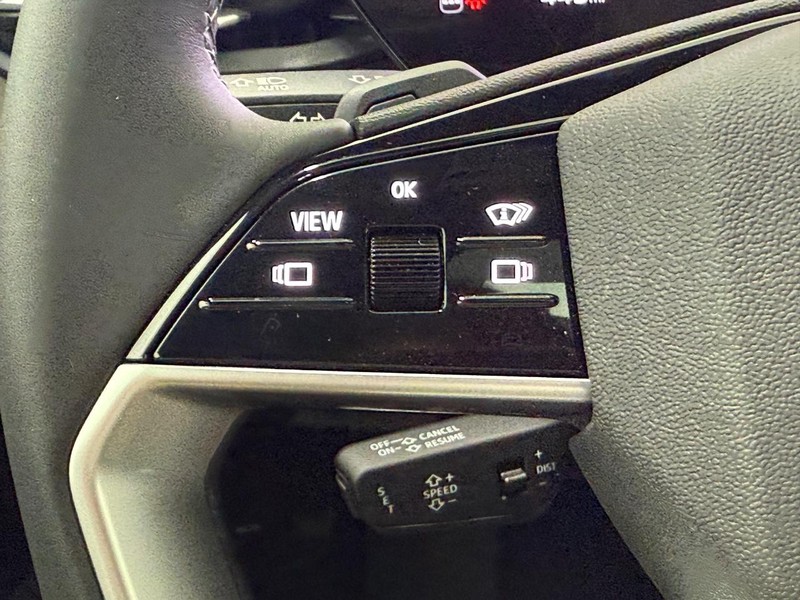 Audi Q5 Vehicle Image 10