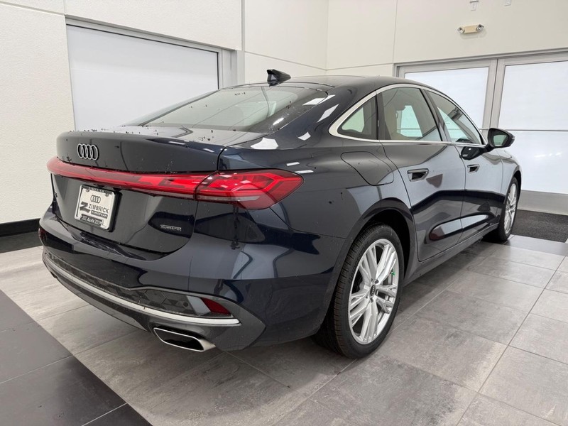 Audi A5 Vehicle Image 2