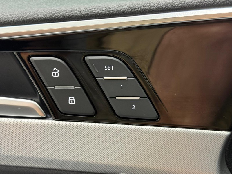 Audi A5 Sportback Vehicle Image 15