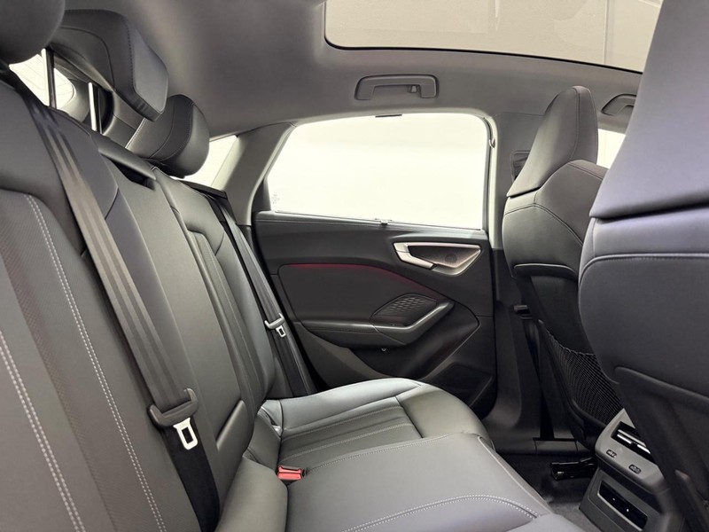 Audi A5 Vehicle Image 4