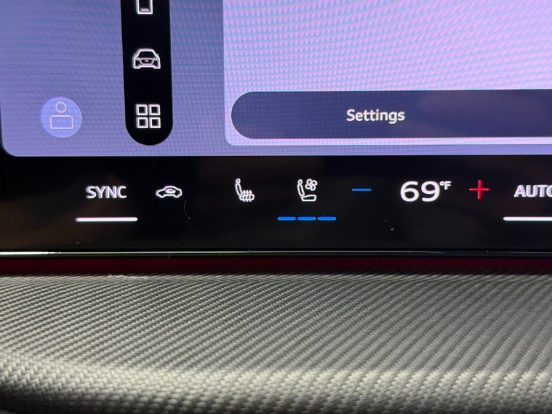 Audi SQ5 Vehicle Image 14
