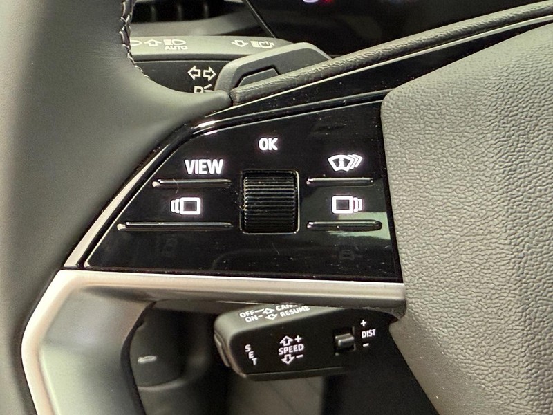 Audi Q5 Vehicle Image 10