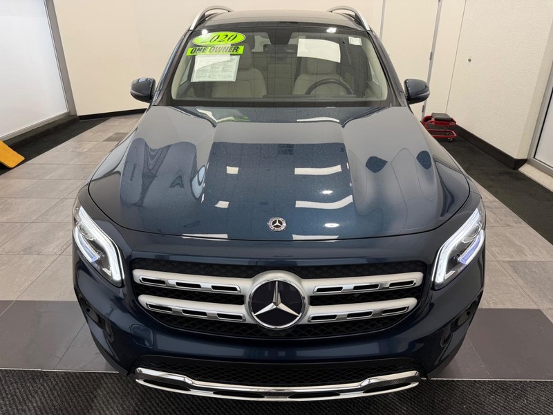 Mercedes-Benz GLB Vehicle Image 7