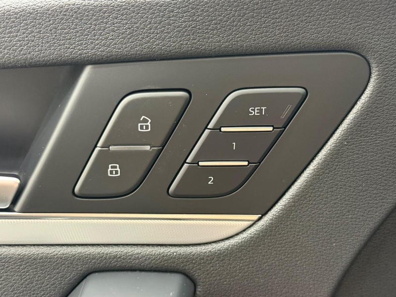 Audi Q5 Vehicle Image 14