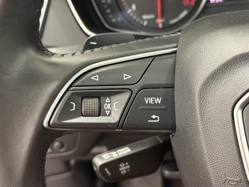 Audi Q5 Vehicle Image 15