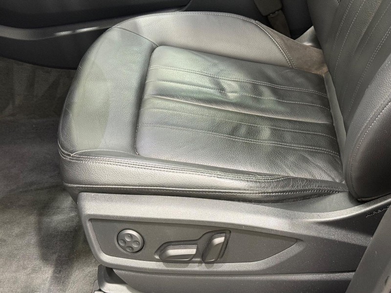Audi Q5 Vehicle Image 20
