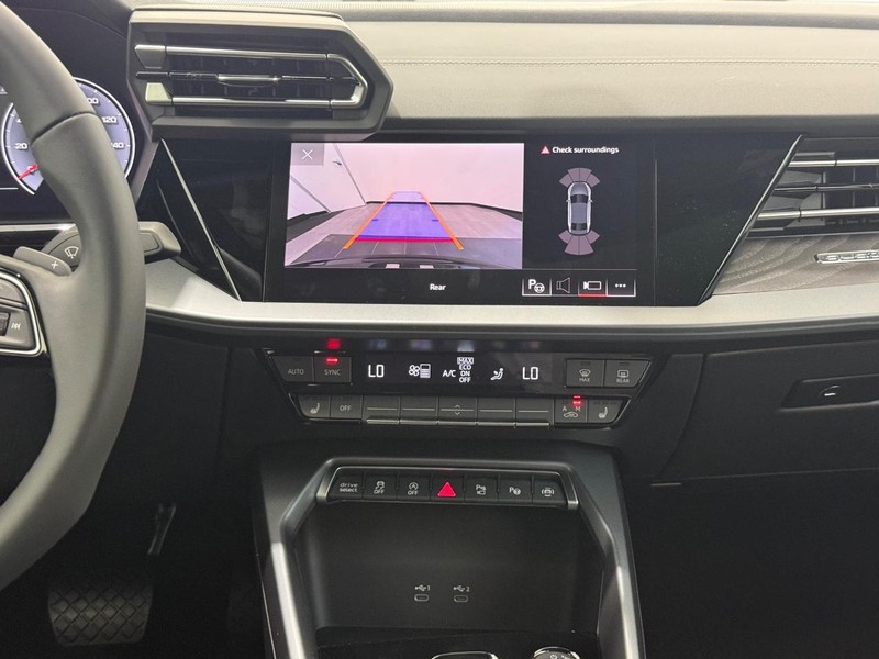 Audi A3 Vehicle Image 6