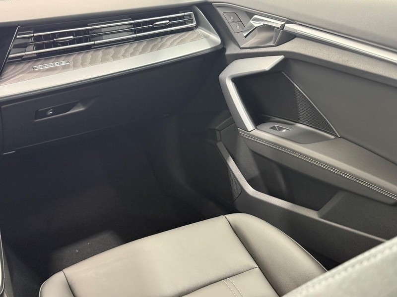 Audi A3 Vehicle Image 9