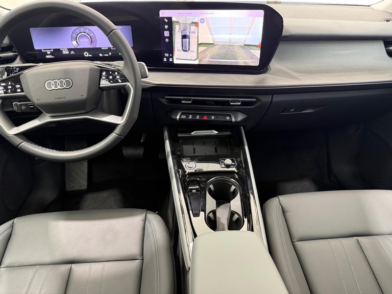 Audi Q3 Vehicle Image 5