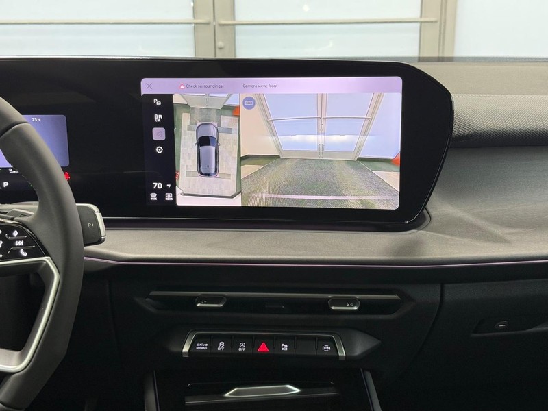 Audi Q3 Vehicle Image 7