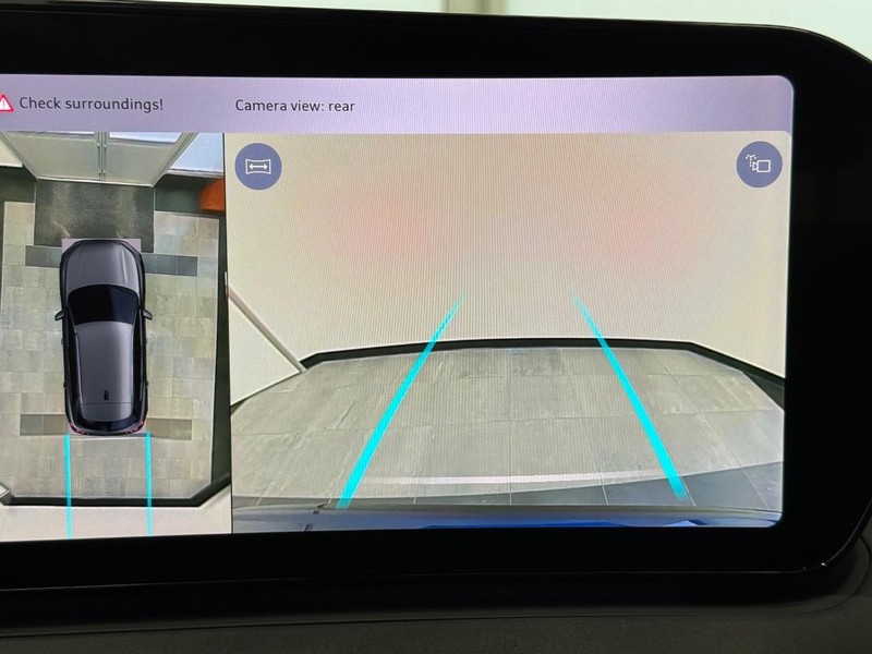Audi Q3 Vehicle Image 13