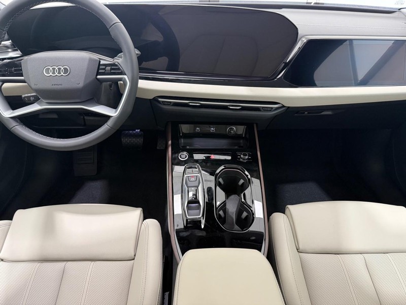 Audi A5 Vehicle Image 5