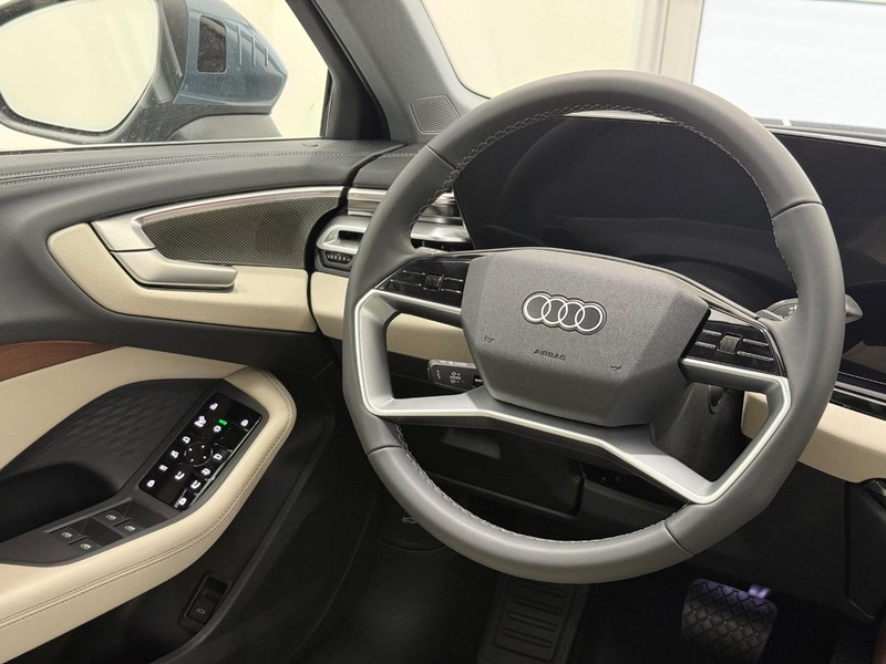 Audi A5 Vehicle Image 8