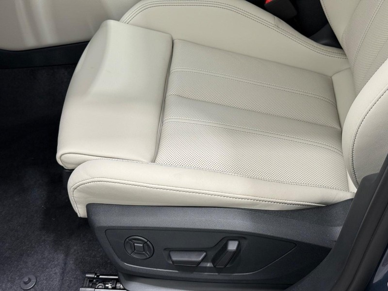 Audi A5 Vehicle Image 15
