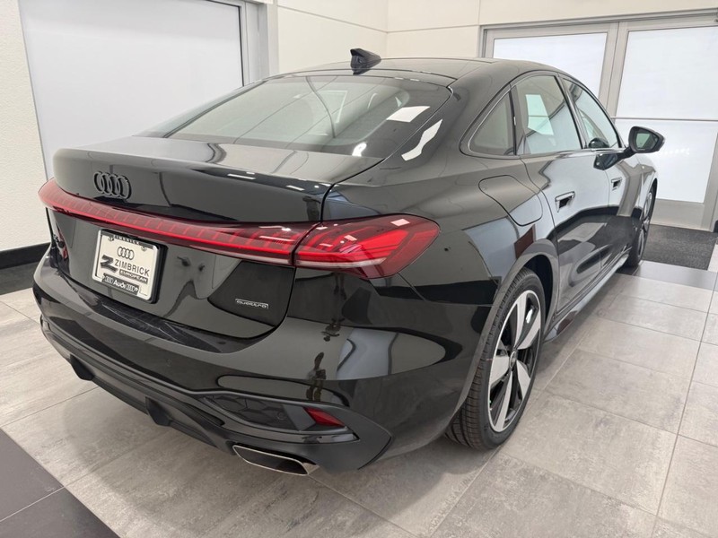 Audi A5 Vehicle Image 2