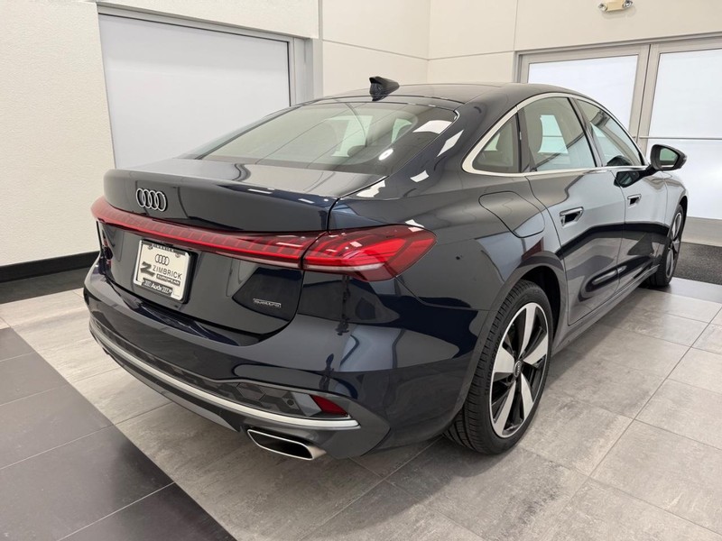 Audi A5 Vehicle Image 2