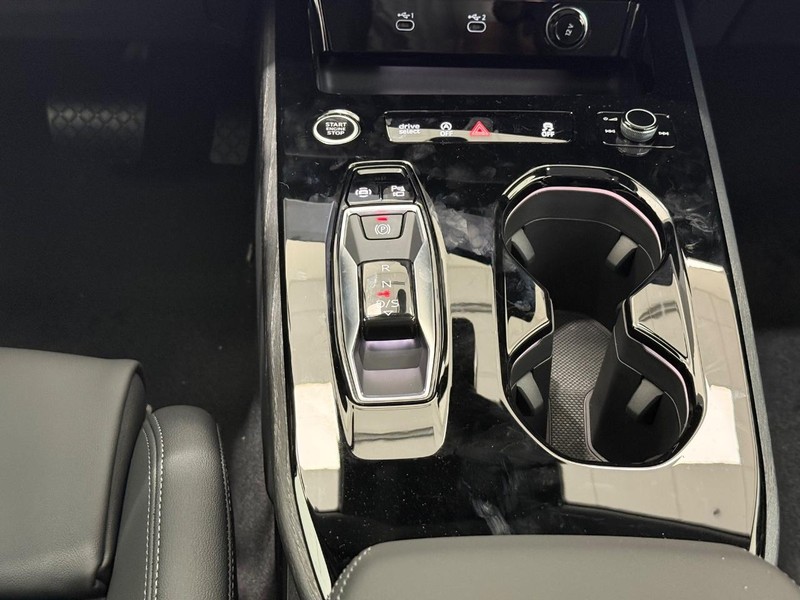 Audi A5 Vehicle Image 8