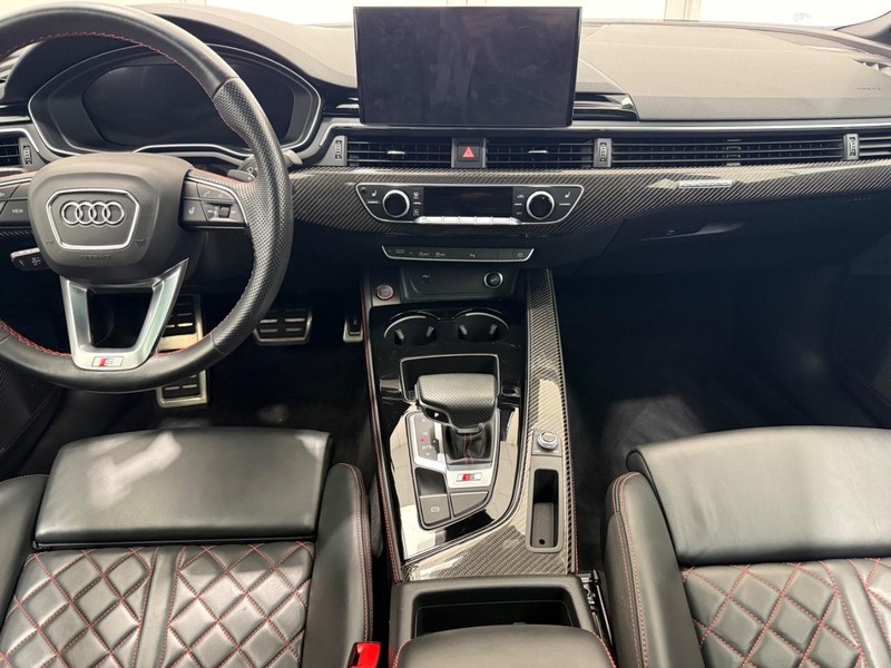 Audi S5 Sportback Vehicle Image 9