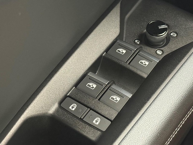 Audi Q4 e-tron Vehicle Image 19