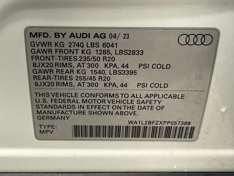 Audi Q4 e-tron Vehicle Image 21
