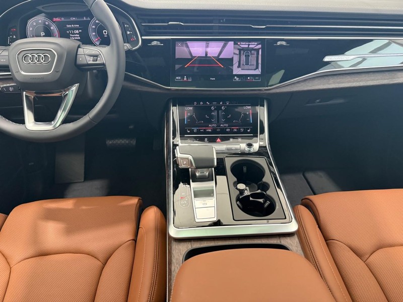 Audi Q8 Vehicle Image 5