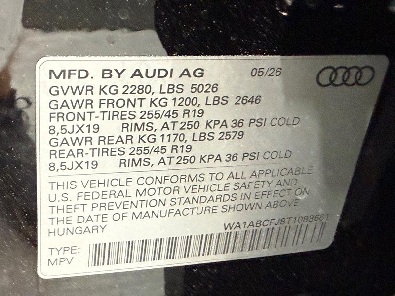 Audi Q3 Vehicle Image 16