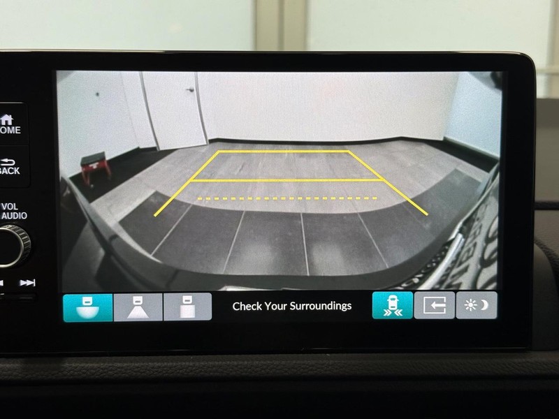 Honda CR-V Hybrid Vehicle Image 18