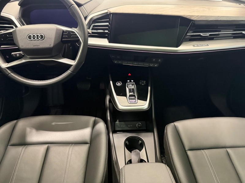Audi Q4 e-tron Sportback Vehicle Image 9
