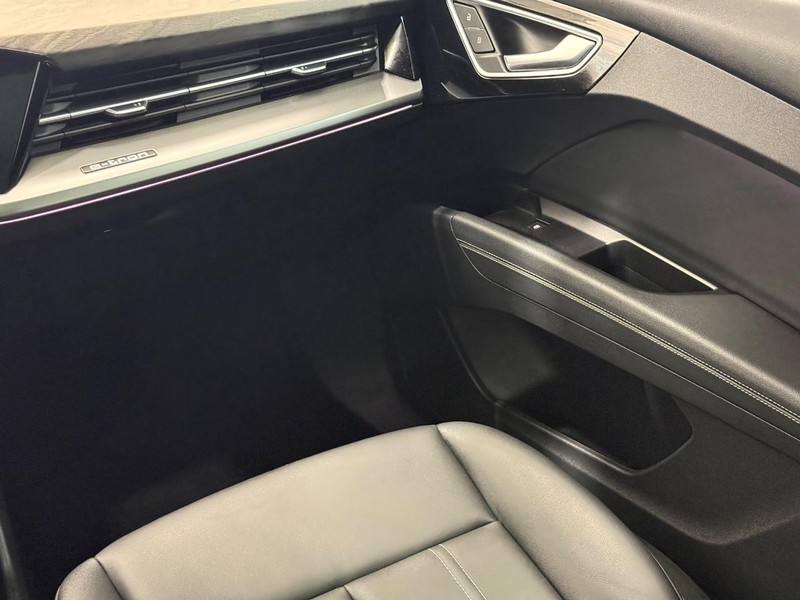 Audi Q4 e-tron Sportback Vehicle Image 13