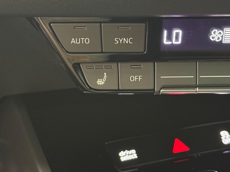 Audi Q4 e-tron Sportback Vehicle Image 19