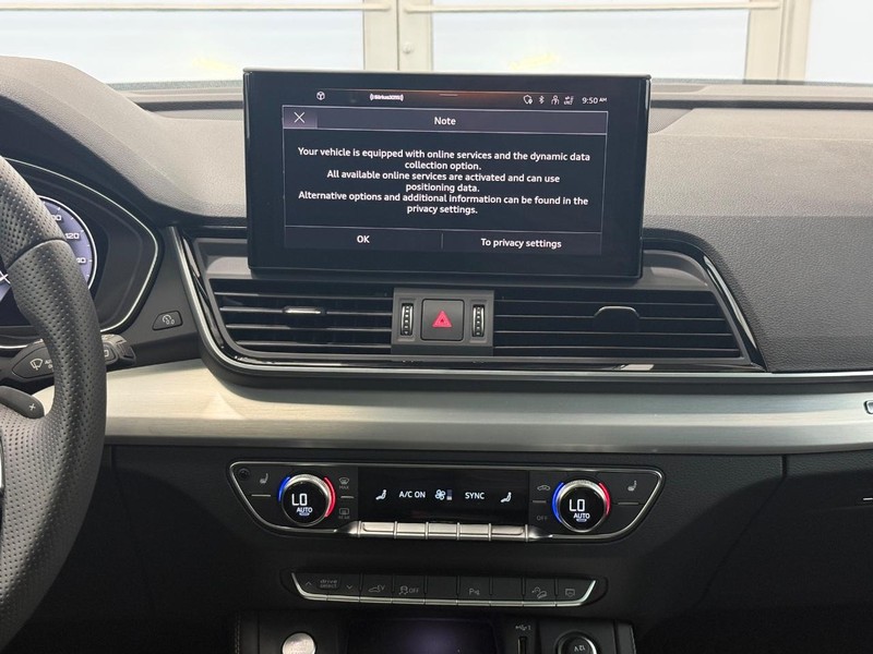 Audi Q5 Vehicle Image 10