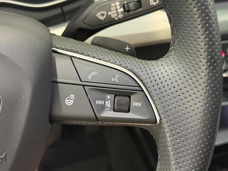 Audi Q5 Vehicle Image 15