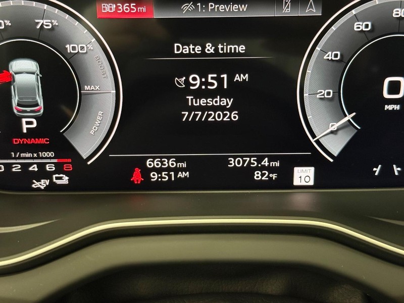 Audi Q5 Vehicle Image 16