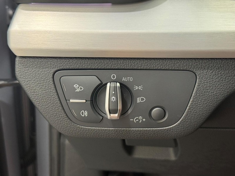 Audi Q5 Vehicle Image 19