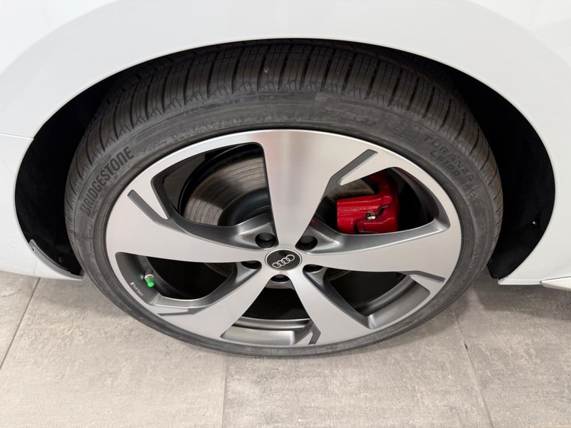 Audi S5 Vehicle Image 3