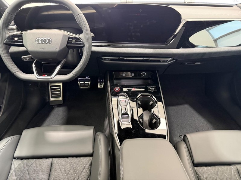 Audi S5 Vehicle Image 5