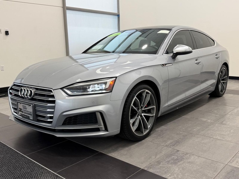 Audi S5 Sportback Vehicle Full-screen Gallery Image 07