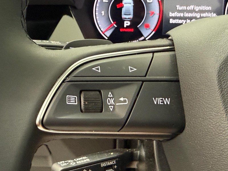 Audi A3 Vehicle Full-screen Gallery Image 13