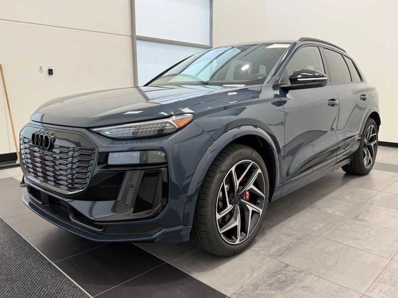 Audi SQ6 e-tron Vehicle Image 7