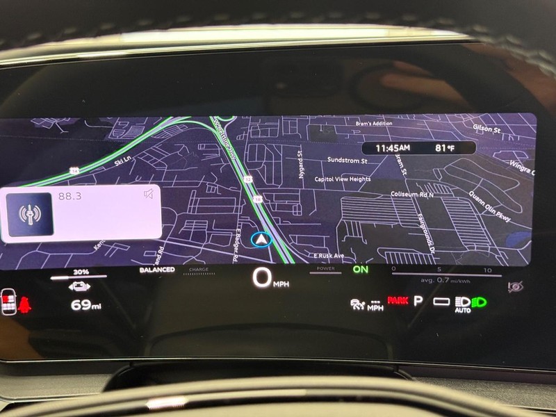 Audi SQ6 e-tron Vehicle Image 21